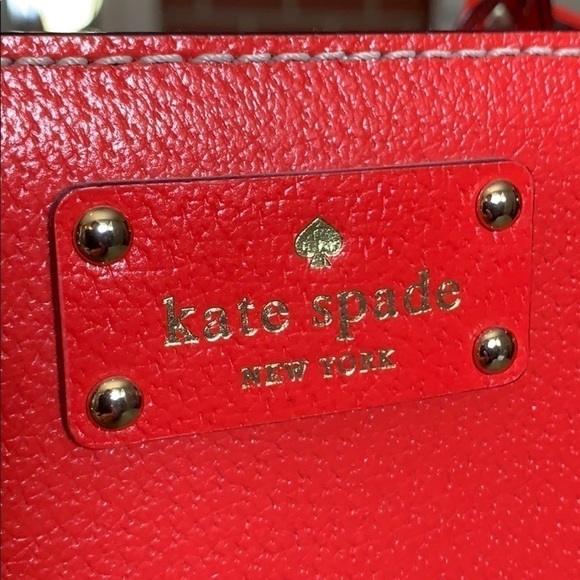 Kate spade NEW YORK Sm Wellesley Quinn Lacquered - Picture 6 of 15